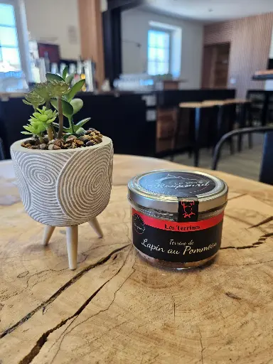 Lapin au pommeau 180g